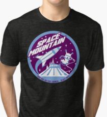 RAUMBERG (lila und blau) Vintage T-Shirt