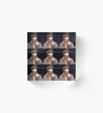 Hyungwon 2 Acrylic Block