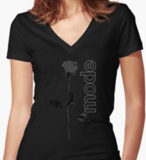 Mode Rose Black Women's Fitted V-Neck T-Shirt