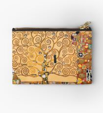 Breathing Art | Gustav Klimt, The Hug Studio Pouch