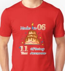 11. Geburtstags-Geschenk-T-Shirt gemacht im Jahre 2006 ehrfürchtiges 11 Jahre alt Slim Fit T-Shirt