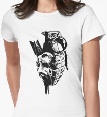 Just the thought of war makes me... Women's Fitted T-Shirt