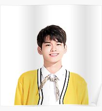 Póster Wanna One x Ivy Club ft. Ong Seongwoo (옹 성우)
