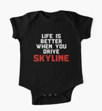 Life is better when you drive skyline (white/red) One Piece - Short Sleeve