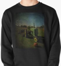 Sudadera cerrada Tractor John Deere antiguo de antaño en la granja