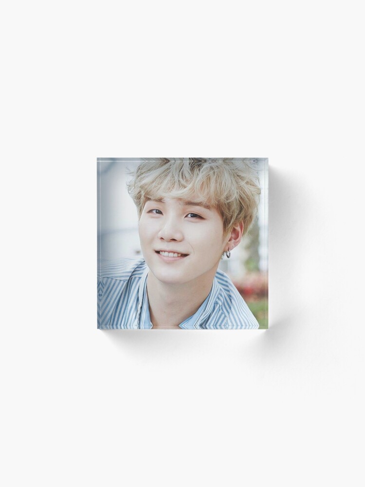 Alternative Ansicht von Suga BTS Acrylblock