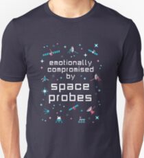 Emotional durch Raumsonden kompromittiert Slim Fit T-Shirt