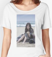 IU Women's Relaxed Fit T-Shirt
