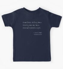 Snowflakes Drifting down haiku, white text Kids Tee