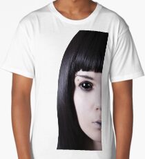 Scary black eyed ghost with pale skin Long T-Shirt