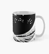 Black and White Great Wave Classic Mug