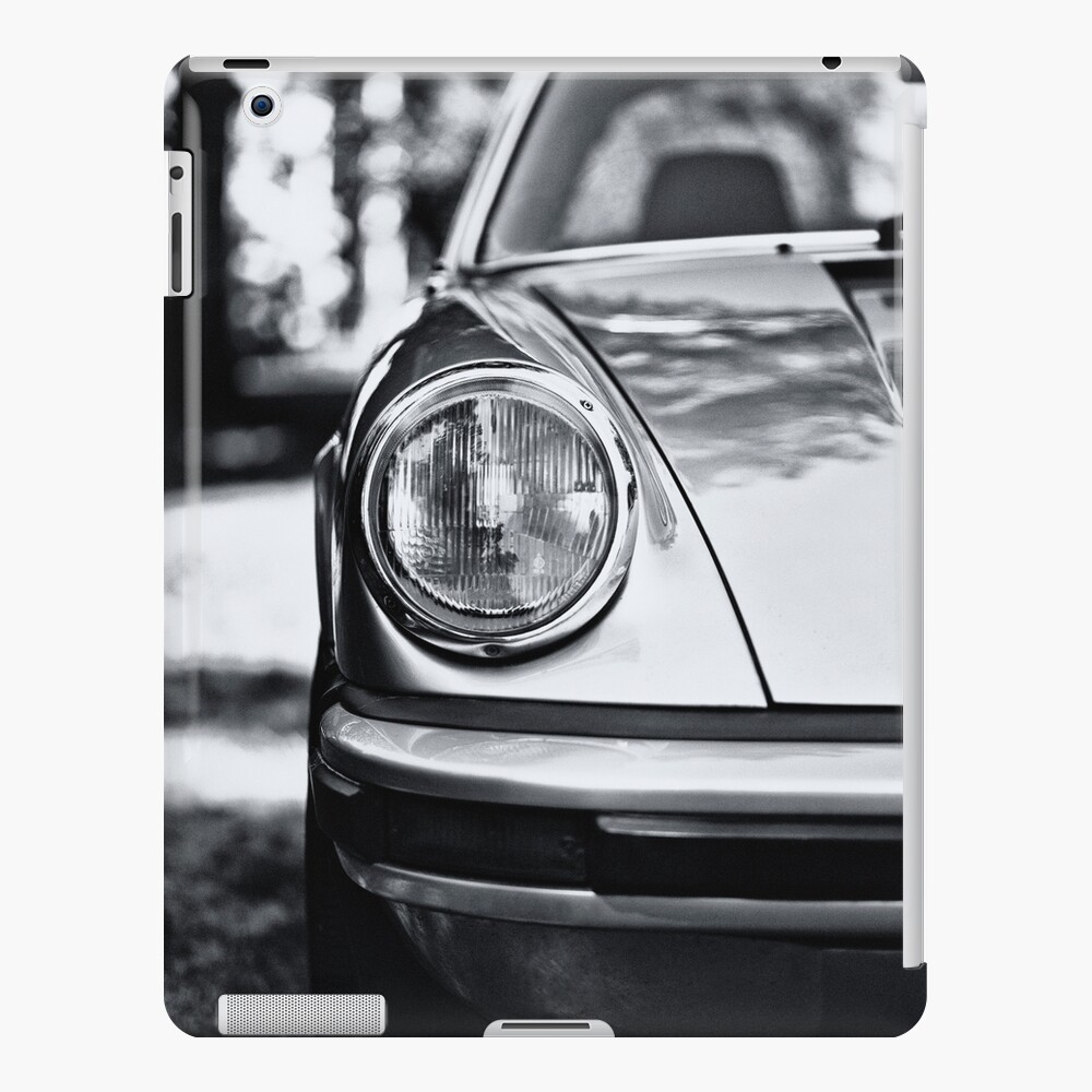 Porsche 911 Targa , half front view