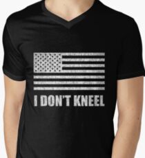 Tomi Lahren - #iStand - I Don't Kneel Men's V-Neck T-Shirt