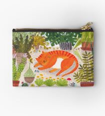 Katze im Gewächshaus Studio Pouch