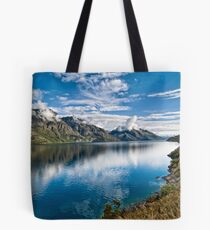 Beautiful Lake Wakatipu New Zealand Tote Bag