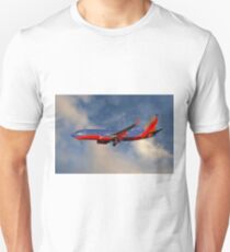 Southwest Airlines Boeing 737-7H4 Unisex T-Shirt