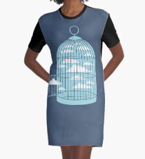 Frei wie ein Vogel T-Shirt Kleid