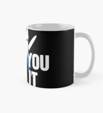 Linker Hai: Fälsch dich, bis du es machst Tasse (Standard)
