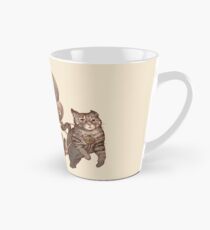 Taza cónica Freya conduciendo su carro de gato