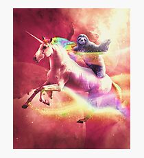 Episches Space Sloth Riding auf Einhorn Fotodruck