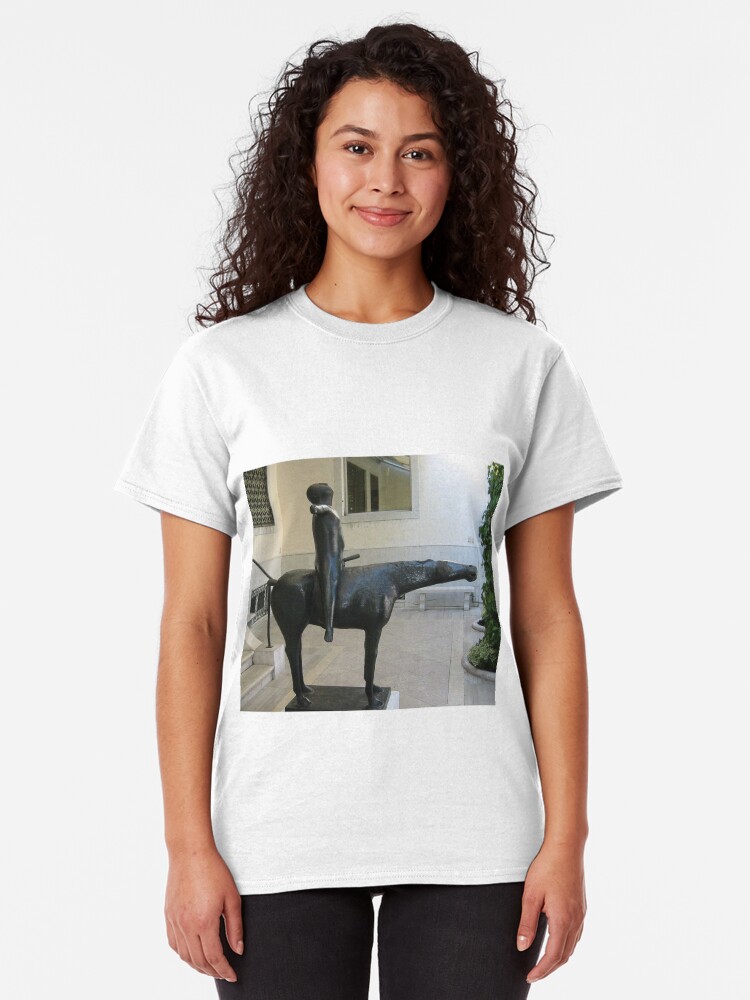 Alternate view of Don`t Look Ethel ! Classic T-Shirt