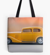 1933 Pontiac Deluxe 8 Touring Sedan 'Profile' I Tote Bag