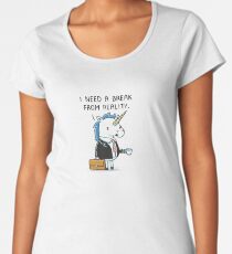 Need a break Premium Scoop T-Shirt