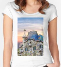 Gaudi Facade Fitted Scoop T-Shirt