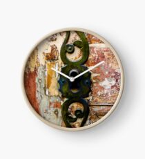 Keyhole Clock