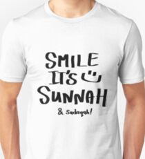 Smile it's Sunnah & Sadaqah I Unisex T-Shirt