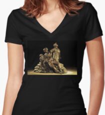 Vietnam Veterans Memorial 10 Women's Fitted V-Neck T-Shirt