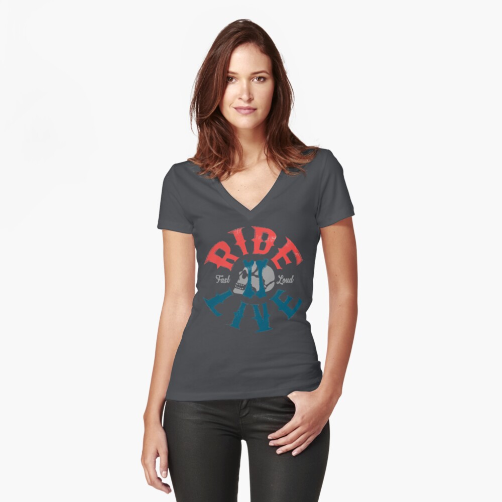 Ride 2 Live Tailliertes T-Shirt mit V-Ausschnitt