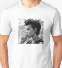 Millie Bobby Brown - Aesthetic Unisex T-Shirt