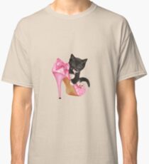 Cute Kitten with Shoe Classic T-Shirt