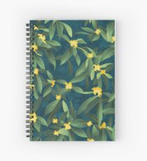 Loquat Mispel Baum im Herbst I Spiralblock