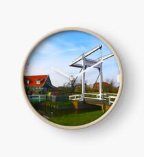 Beatrix Brug Clock