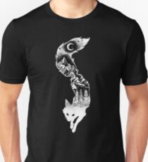Fox Silhouette mit Bergen, Bäumen und Mond T-Shirt Slim Fit T-Shirt