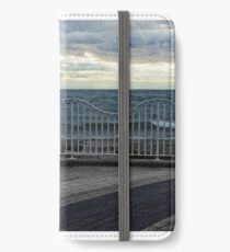 Grate Wave Lake iPhone Wallet/Case/Skin