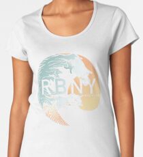 Rockaway Beach Wave Premium Scoop T-Shirt