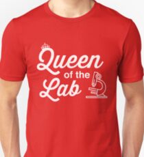 Queen of the Lab Unisex T-Shirt