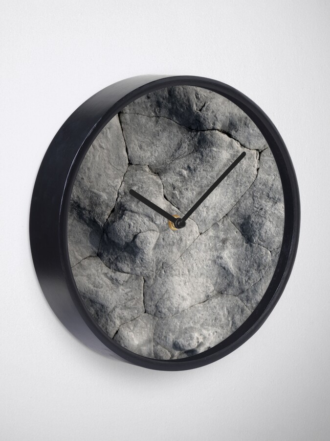 Alternate view of Rock Face Style Clock