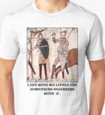 Bayeux Tapisserie - Ich spioniere mit meinem kleinen Auge Etwas beginnt mit 'A' Slim Fit T-Shirt
