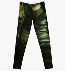 It's tricky, looking good in green Leggings
