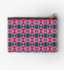 The Fling Transformation #02 Studio Pouch