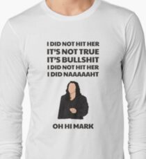 Room I did not hit her Long Sleeve T-Shirt