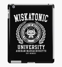 CTHULU AND LOVECRAFT - MISKATONIC UNIVERSITY iPad Case/Skin