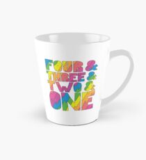 Taza cónica Broad City Intro Countdown