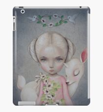 Vinilo o funda para iPad Spirit of the Forest by Raul Guerra