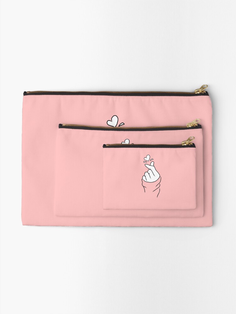 Alternate view of Cute Heart~ Zipper Pouch