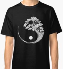 Yin Yang Bonsai Tree Japanese Buddhist Zen Classic T-Shirt